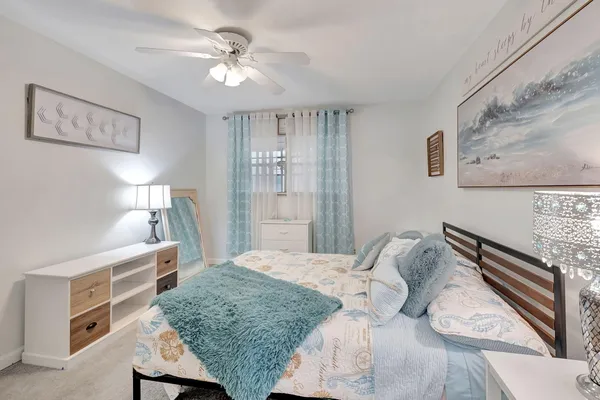 $3,000 | 89 Flanders Way, Unit B, Delray Beach, FL 33484