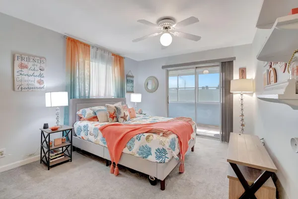 $3,000 | 89 Flanders Way, Unit B, Delray Beach, FL 33484