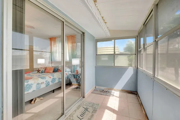 $3,000 | 89 Flanders Way, Unit B, Delray Beach, FL 33484