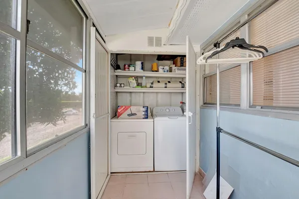 $3,000 | 89 Flanders Way, Unit B, Delray Beach, FL 33484