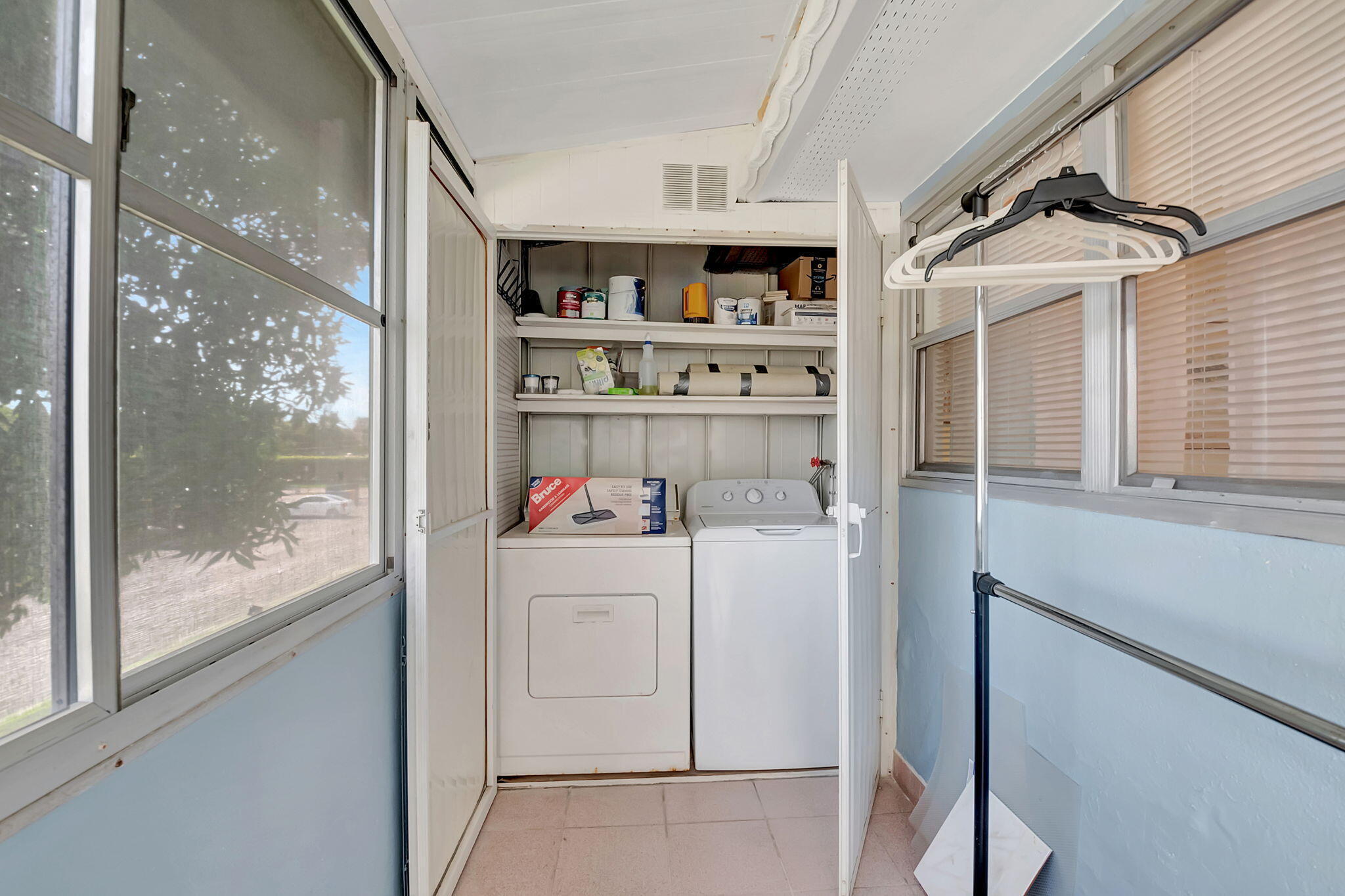 89 Flanders Way, Unit B Delray Beach, FL 33484 - Photo 20 of 43 27-web-or-mls-DSC_3792