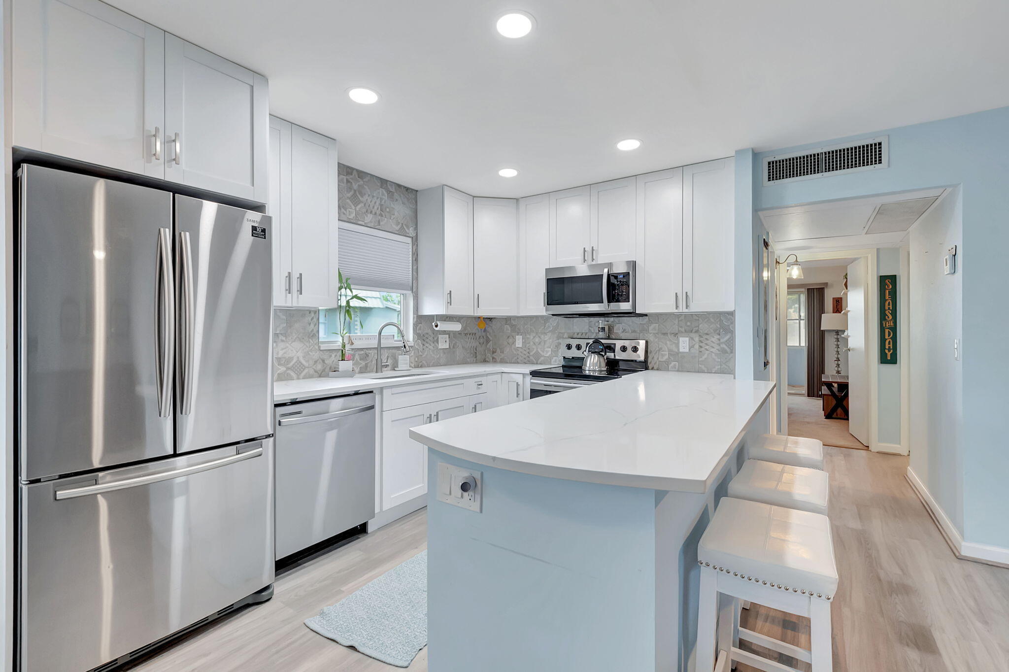 89 Flanders Way, Unit B Delray Beach, FL 33484 - Photo 2 of 43 10-web-or-mls-DSC_3707