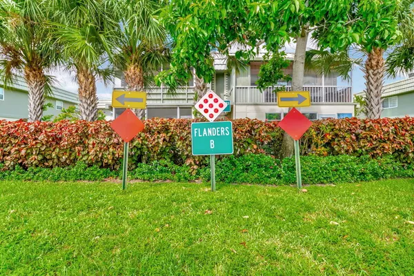 $3,000 | 89 Flanders Way, Unit B, Delray Beach, FL 33484