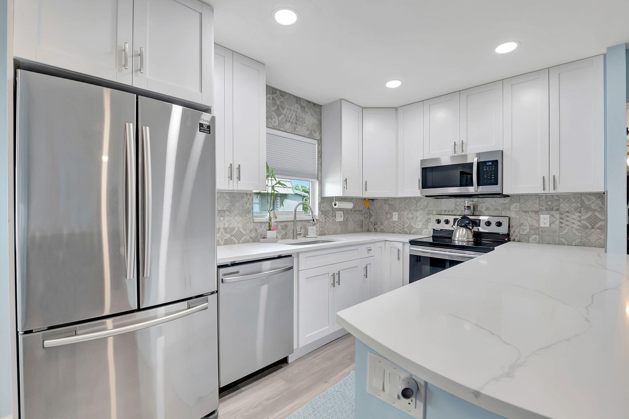 89 Flanders Way, Unit B Delray Beach, FL 33484 - Photo 3 of 43 12-web-or-mls-DSC_3717