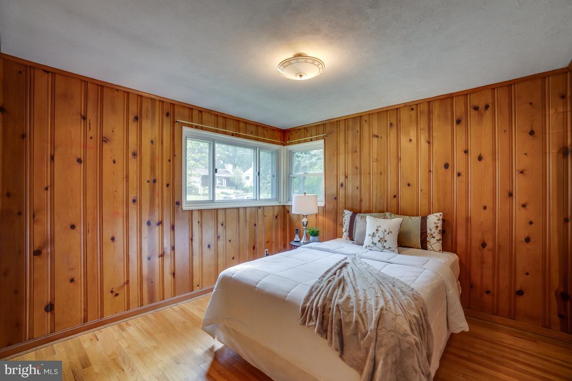 1703 Sanford Road Silver Spring, MD 20902 - Photo 20 of 27 Bedroom 3