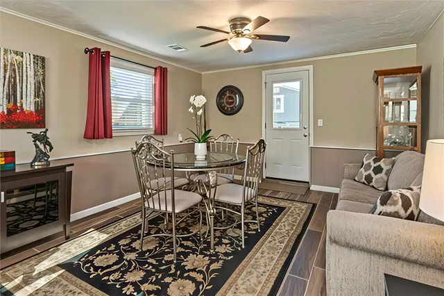 $285,000 | 142 Bouckhart Avenue, Irondequoit, NY 14622