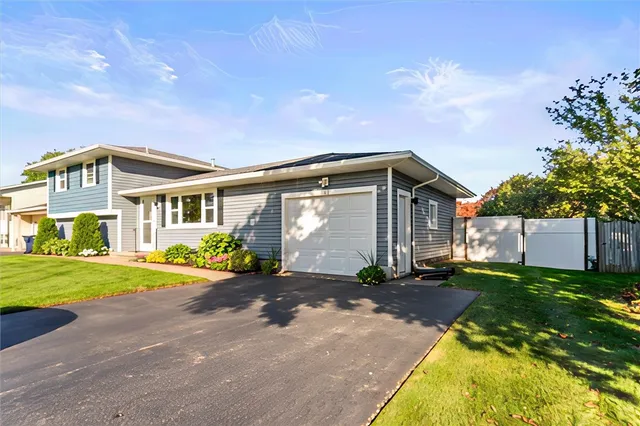 $285,000 | 142 Bouckhart Avenue, Irondequoit, NY 14622