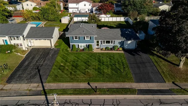 $285,000 | 142 Bouckhart Avenue, Irondequoit, NY 14622