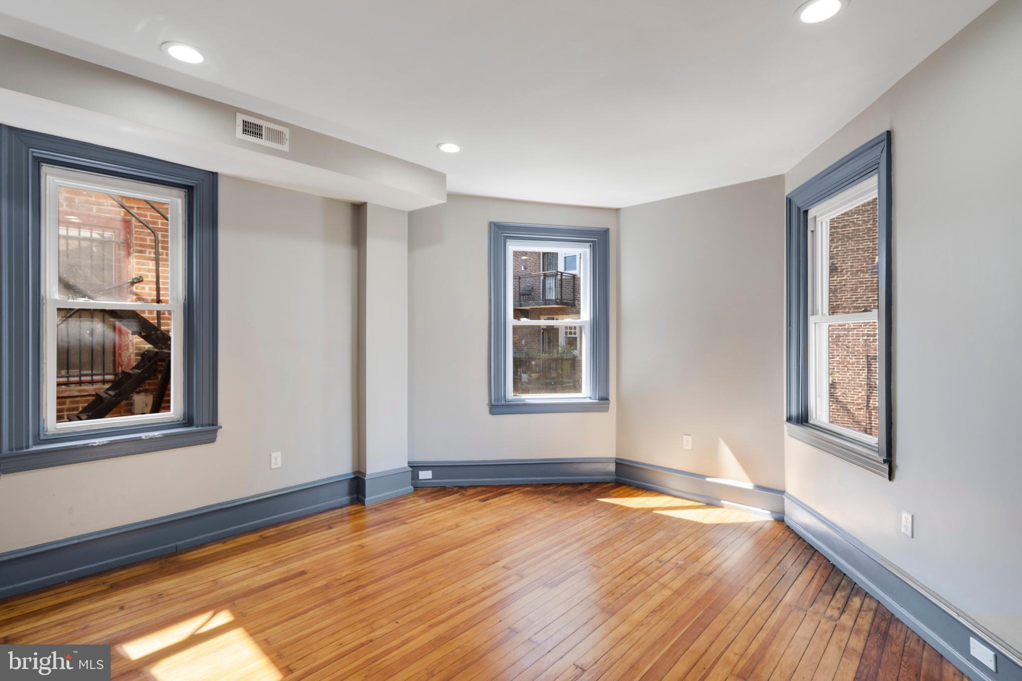 322 South 46th Street Philadelphia, PA 19143 - Photo 30 of 48