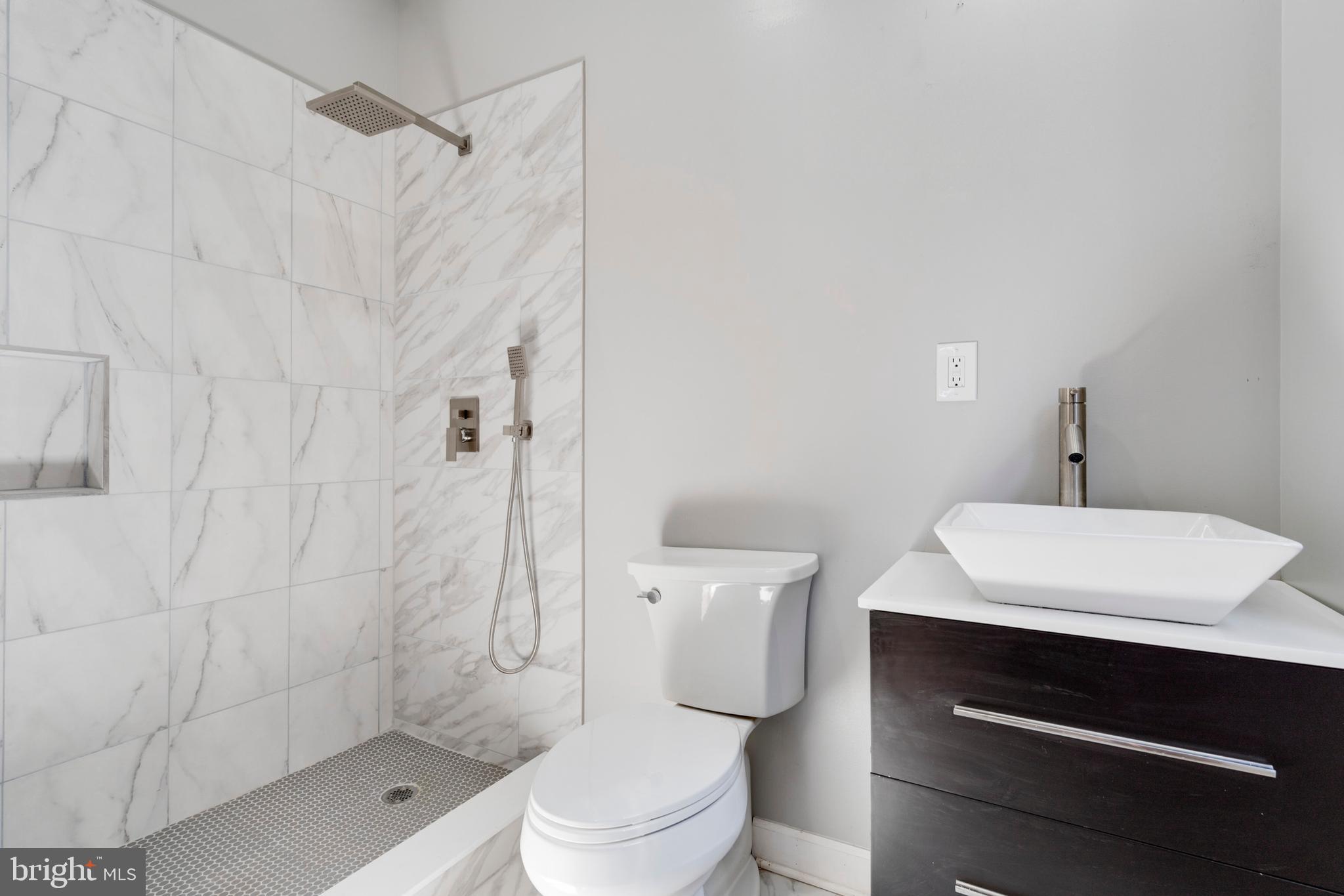 322 South 46th Street Philadelphia, PA 19143 - Photo 31 of 48