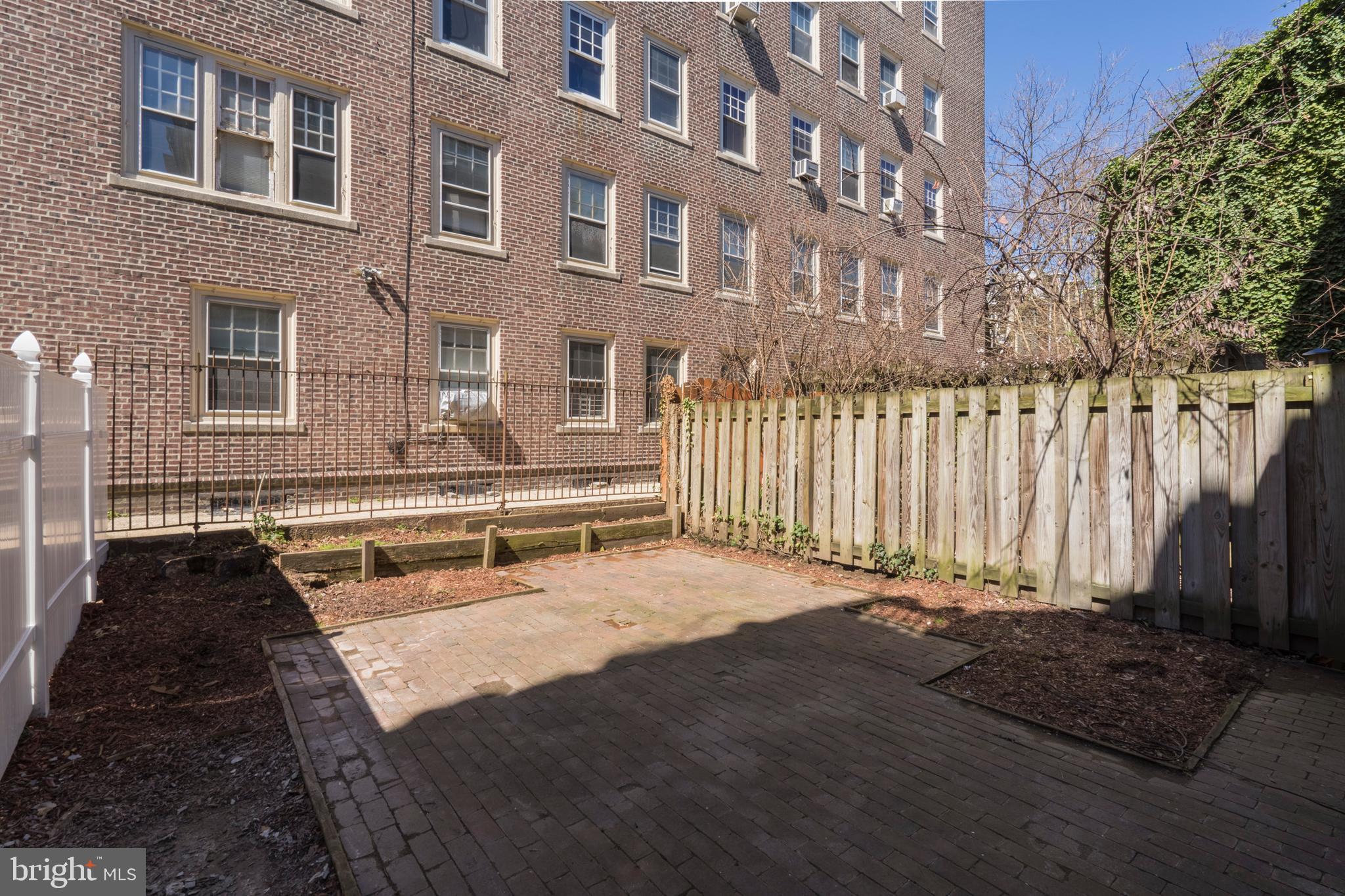 322 South 46th Street Philadelphia, PA 19143 - Photo 46 of 48