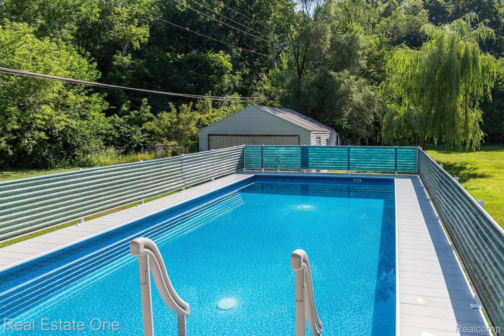 11837 Pardee Road Taylor, MI 48180 - Photo 40 of 54 11837PardeeRd-44.jpg