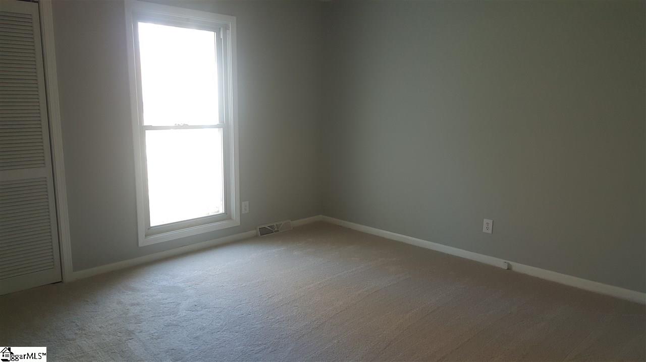 116 Bunker Hill Road Greer, SC 29650 - Photo 8 of 14 Gallery Image 8