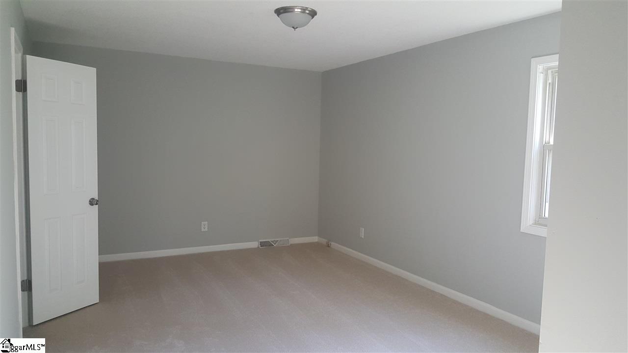 116 Bunker Hill Road Greer, SC 29650 - Photo 10 of 14 Gallery Image 10