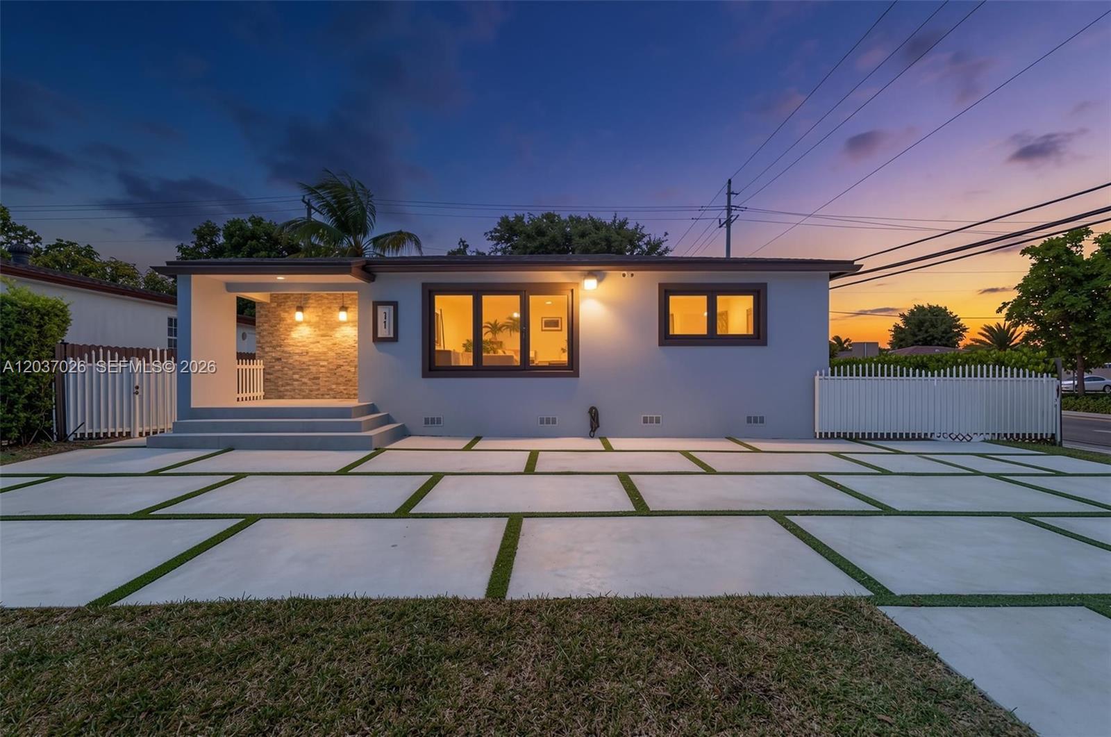 11 West 59th Street Hialeah, FL 33012 - Photo 1 of 38