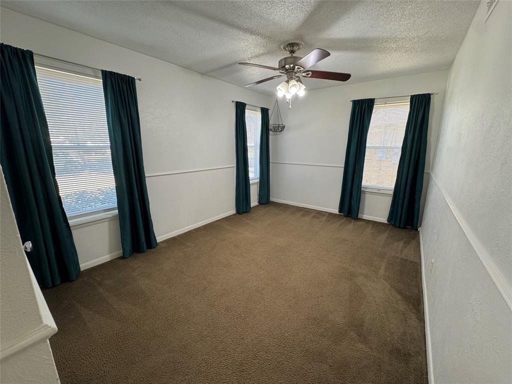 1808 Annette Drive Irving, TX 75061 - Photo 17 of 29