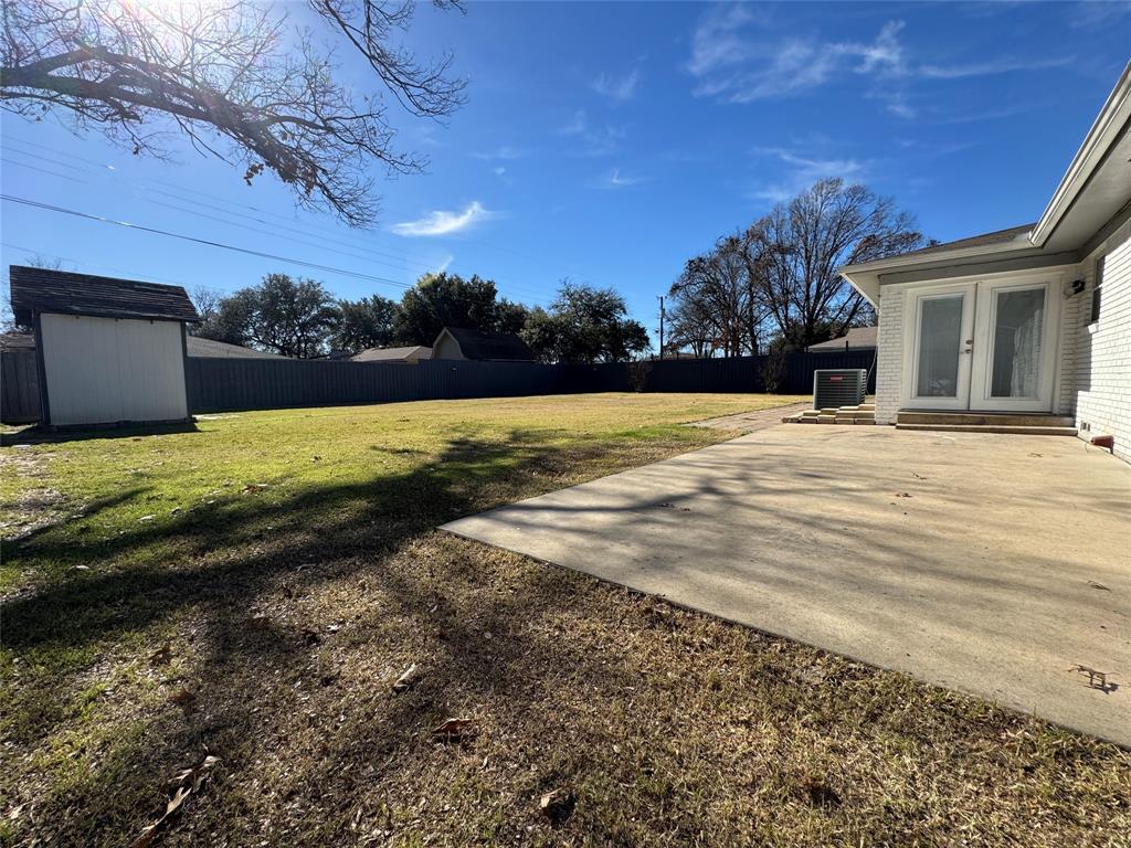 1808 Annette Drive Irving, TX 75061 - Photo 26 of 29