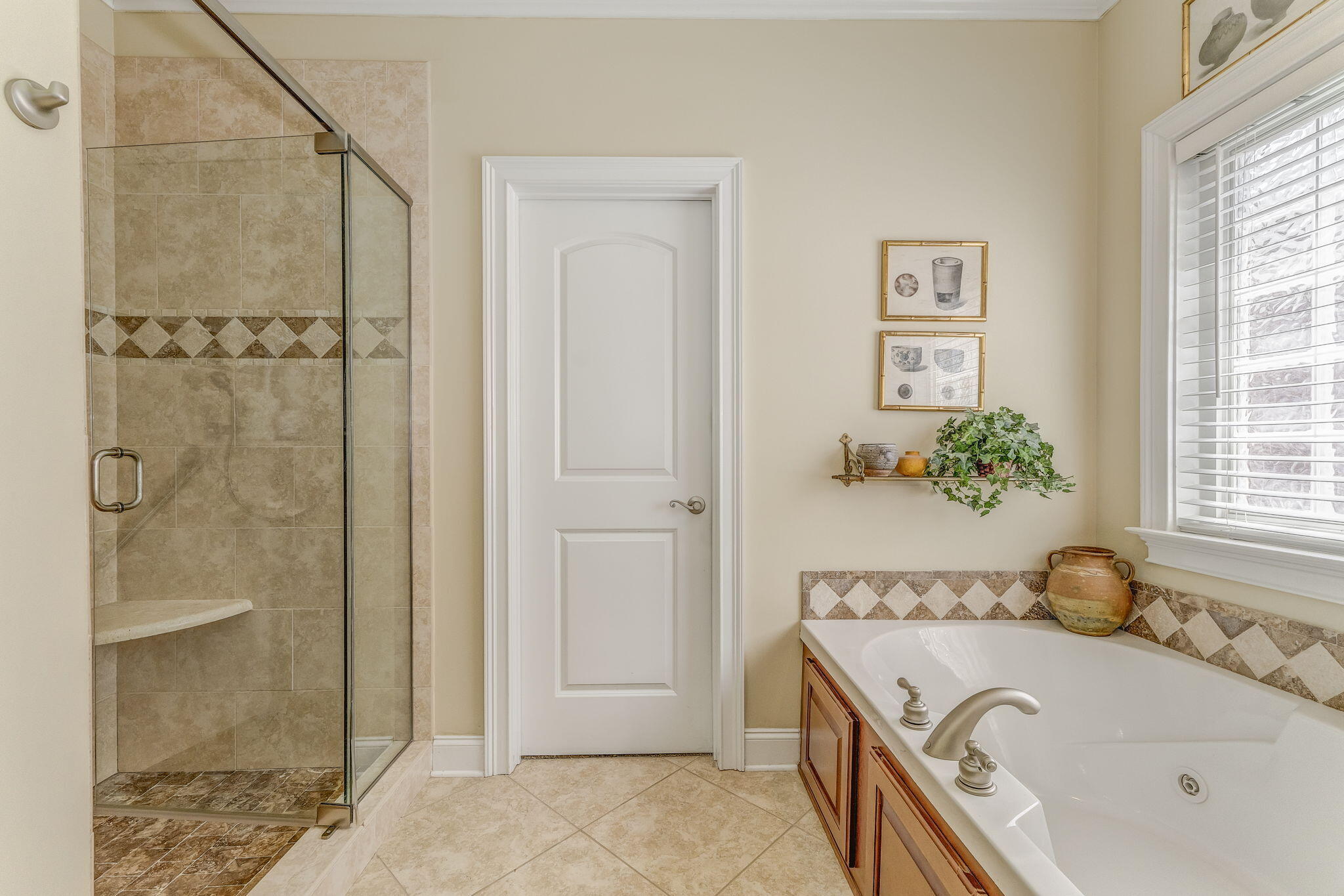 1909 Keystone Way Dalton, GA 30720 - Photo 30 of 57 38-web-or-mls-DSC04857_8_9