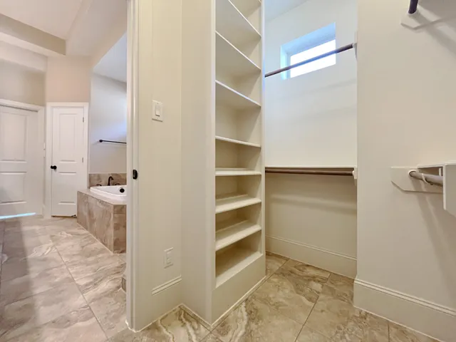 $3,500 | 5207 Gibson Street, Unit A, Houston, TX 77007