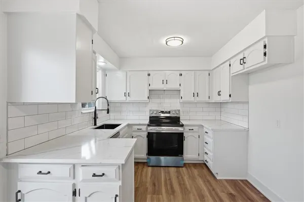 $220,000 | 5761 North Anita Avenue, Kansas City, MO 64151
