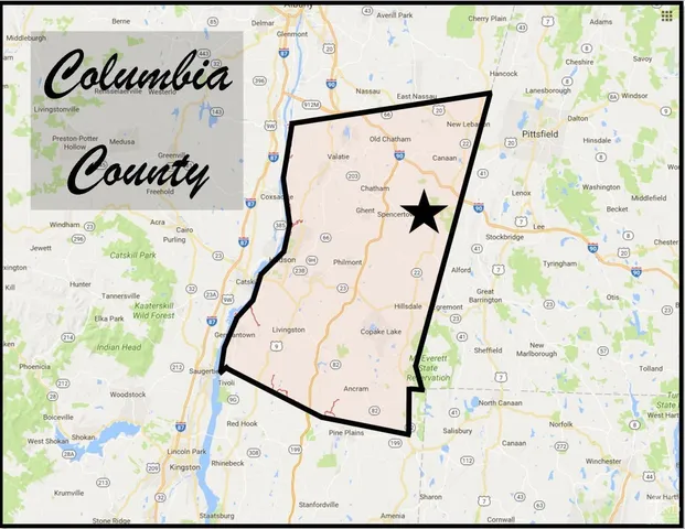 a view of a tennis court