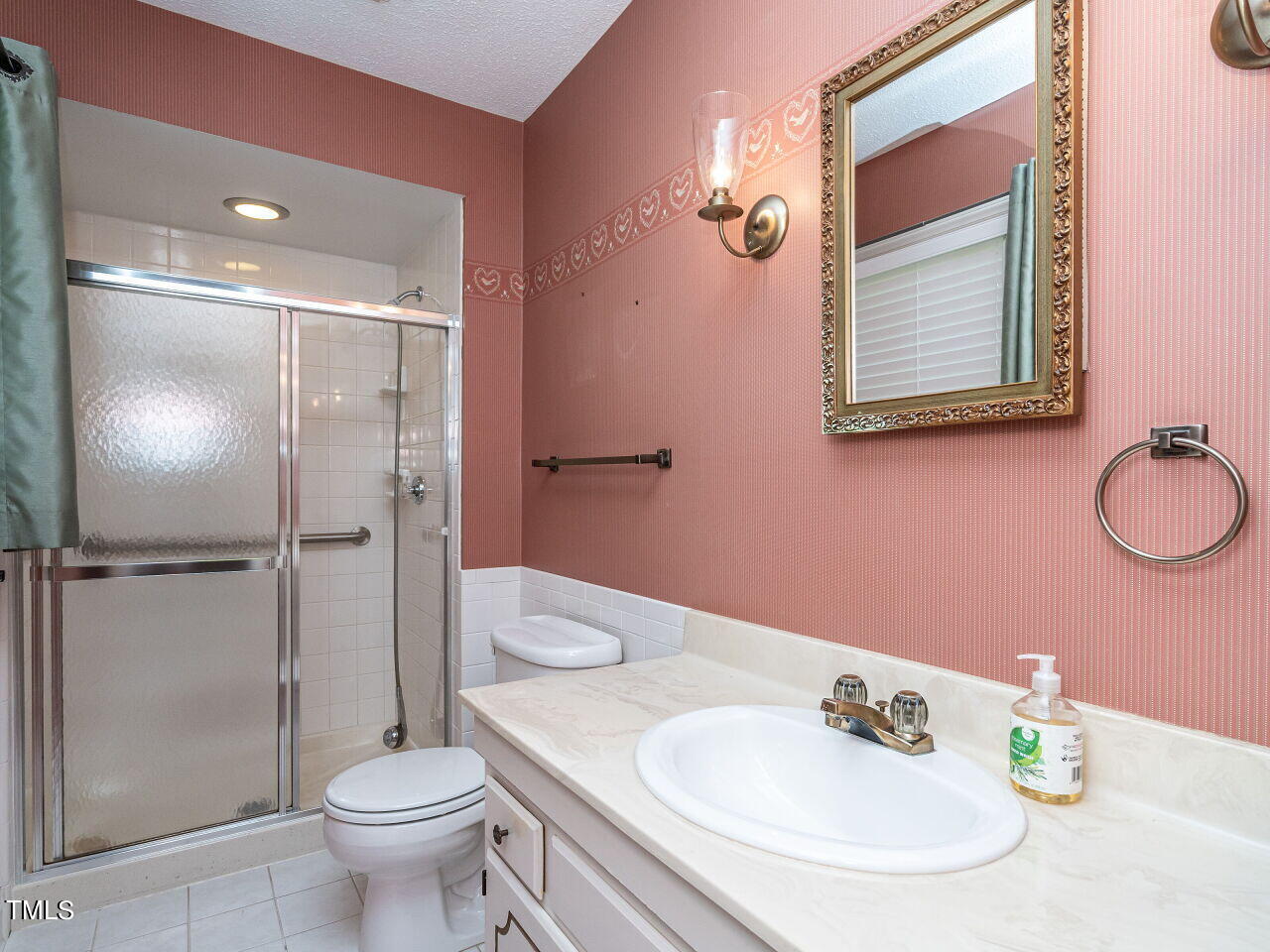 4926 McCormick Road Durham, NC 27713 - Photo 22 of 31 019-1280x960-primary-bathroom
