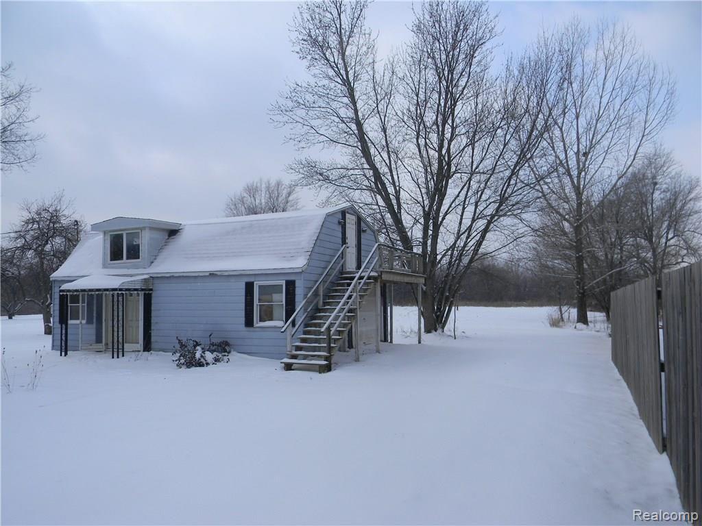 4391 North Gale Road Davison, MI 48423 - Photo 36 of 41 DSCN6072.JPG