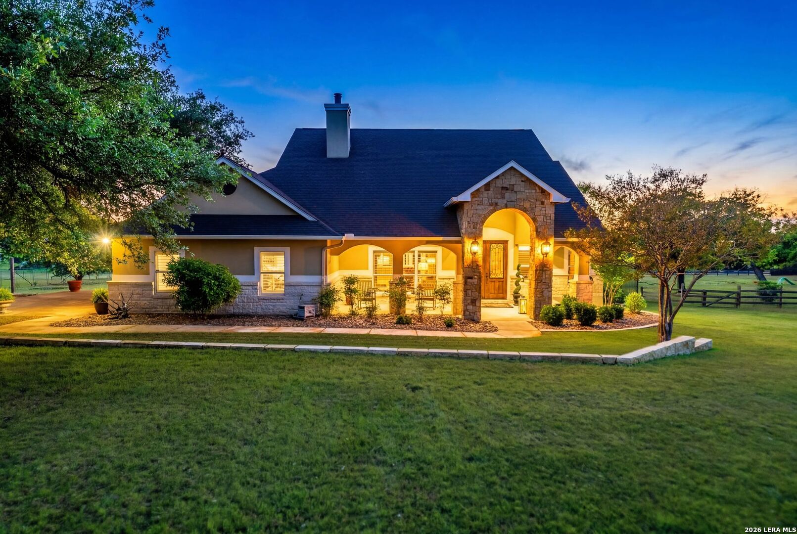 194 Mull Road Kerrville, TX 78028 - Photo 2 of 49