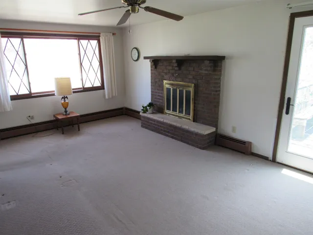 $194,900 | N1483 Shore Drive, Marinette, WI 54143