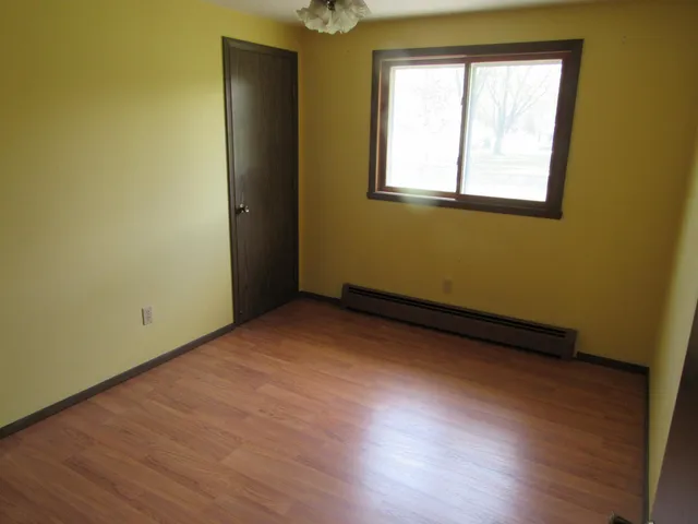 $194,900 | N1483 Shore Drive, Marinette, WI 54143