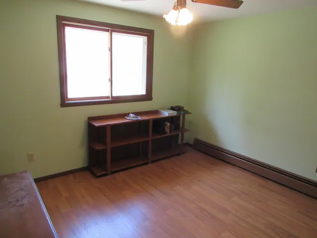 $194,900 | N1483 Shore Drive, Marinette, WI 54143