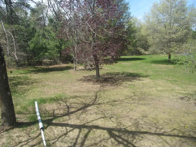 $194,900 | N1483 Shore Drive, Marinette, WI 54143