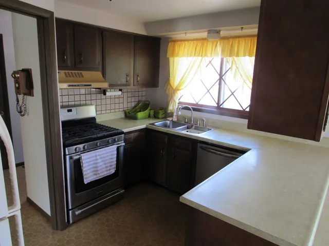 $194,900 | N1483 Shore Drive, Marinette, WI 54143