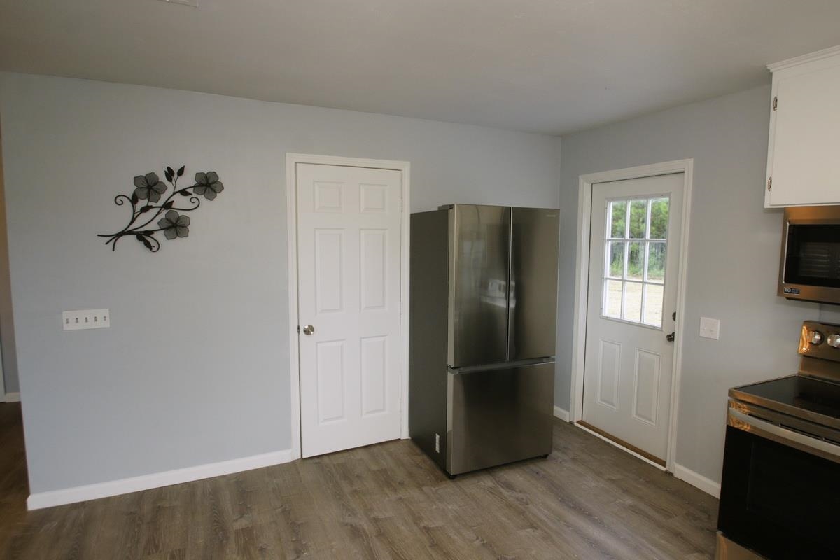 2379 Mayo Road Grand Ridge, FL 32442 - Photo 14 of 35 Gallery Image 14