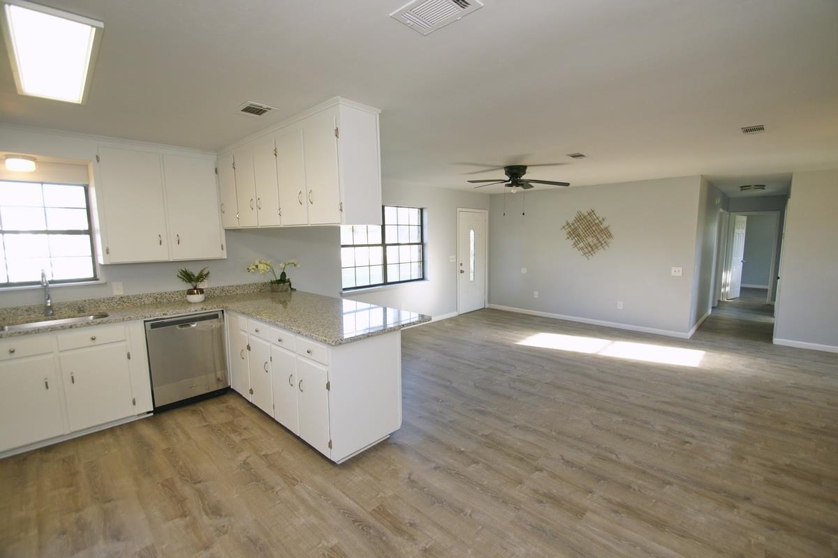 2379 Mayo Road Grand Ridge, FL 32442 - Photo 15 of 35 Gallery Image 15