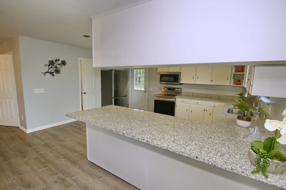 2379 Mayo Road Grand Ridge, FL 32442 - Photo 17 of 35 Gallery Image 17