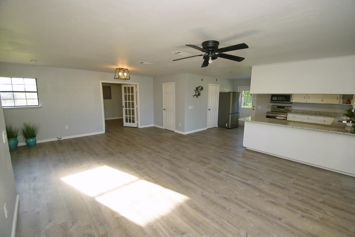 2379 Mayo Road Grand Ridge, FL 32442 - Photo 28 of 35 Gallery Image 28