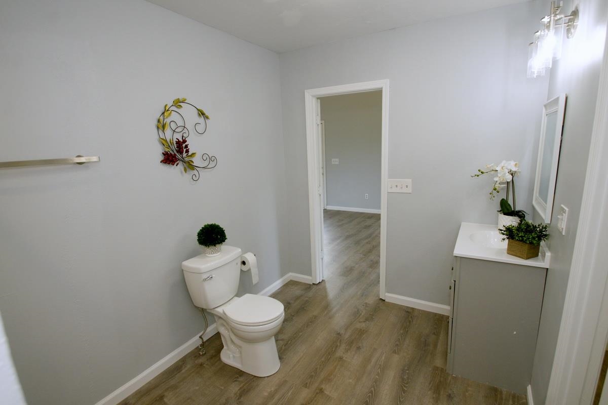 2379 Mayo Road Grand Ridge, FL 32442 - Photo 6 of 35 Gallery Image 6