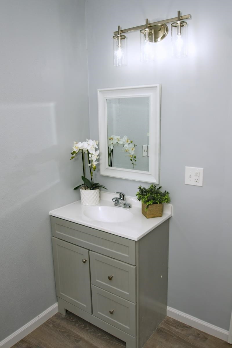 2379 Mayo Road Grand Ridge, FL 32442 - Photo 8 of 35 Gallery Image 8