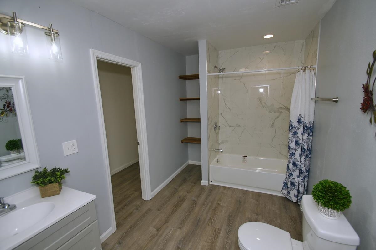 2379 Mayo Road Grand Ridge, FL 32442 - Photo 10 of 35 Gallery Image 10