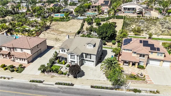 $1,790,000 | 209 Oldenburg Lane, Norco, CA 92860