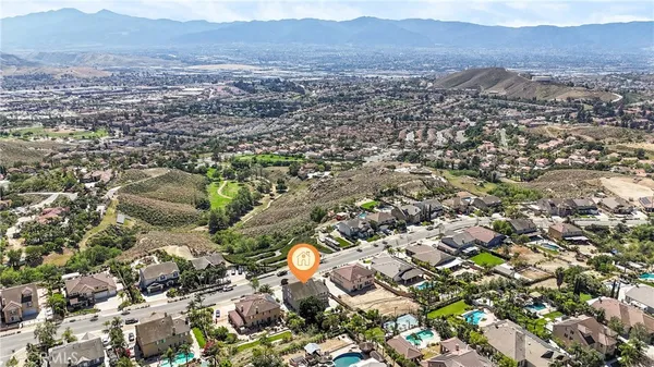 $1,790,000 | 209 Oldenburg Lane, Norco, CA 92860