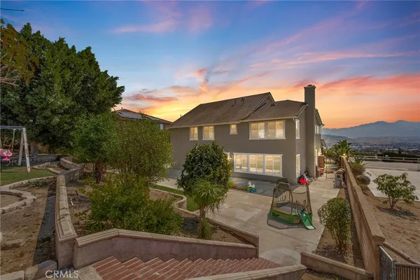 $1,790,000 | 209 Oldenburg Lane, Norco, CA 92860
