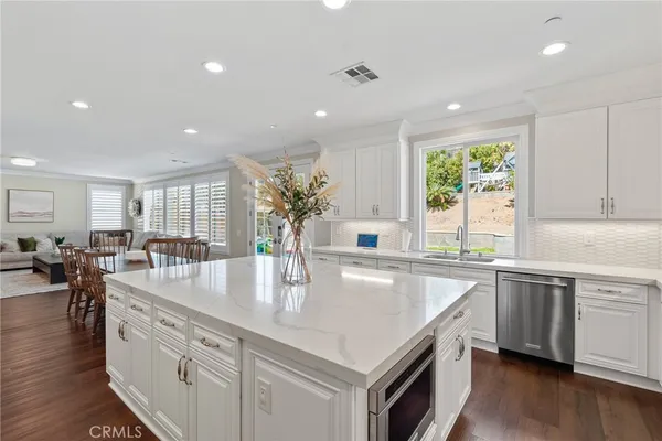 $1,790,000 | 209 Oldenburg Lane, Norco, CA 92860