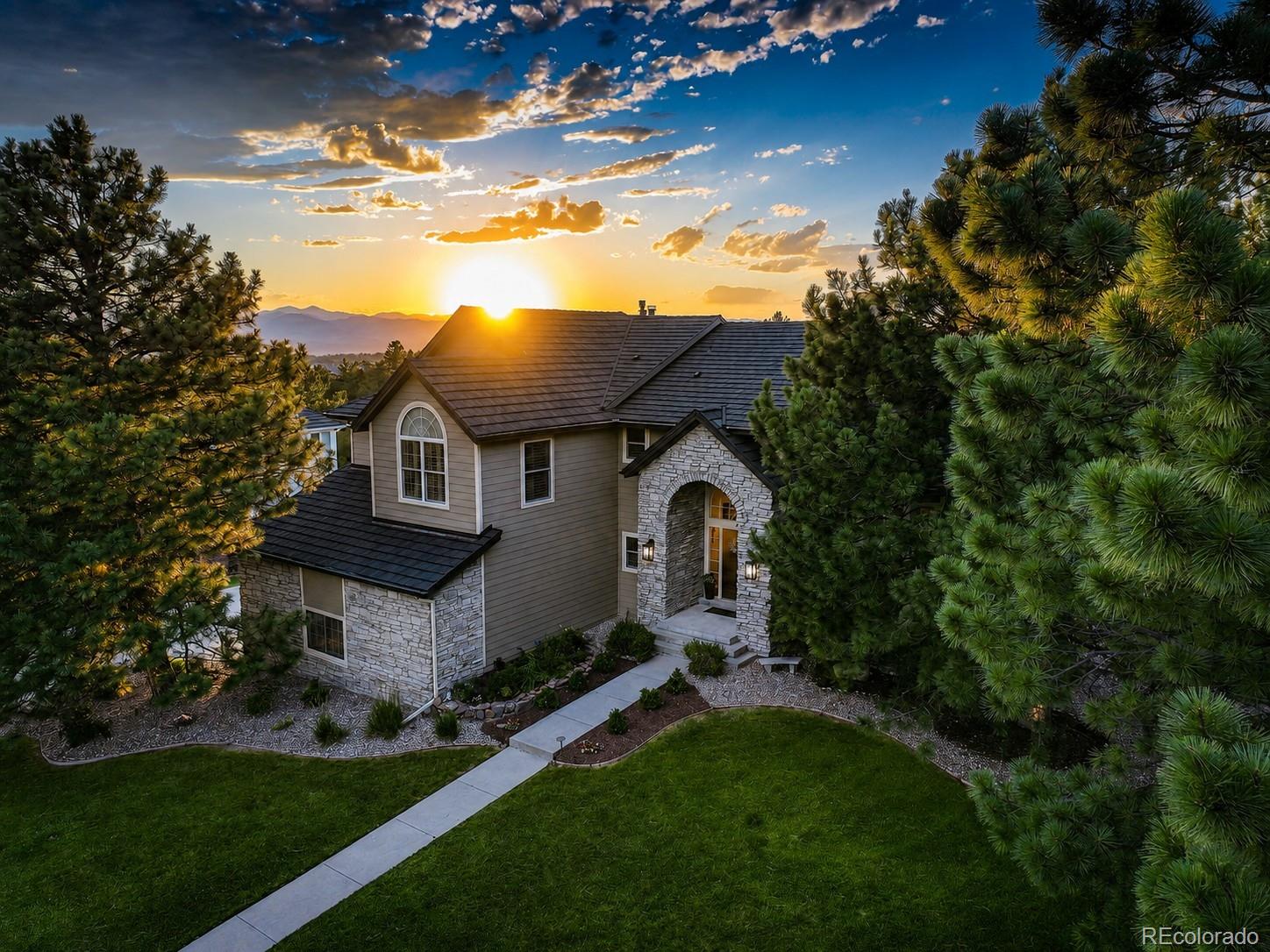 4 Red Tail Drive Highlands Ranch, CO 80126 - Photo 2 of 50