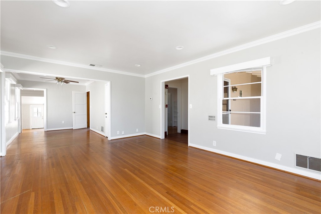 803 Morada Place Altadena, CA 91001 - Photo 7 of 31