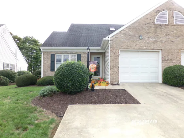 $359,900 | 601 Brandon Circle, Unit 601, Waynesboro, VA 22980