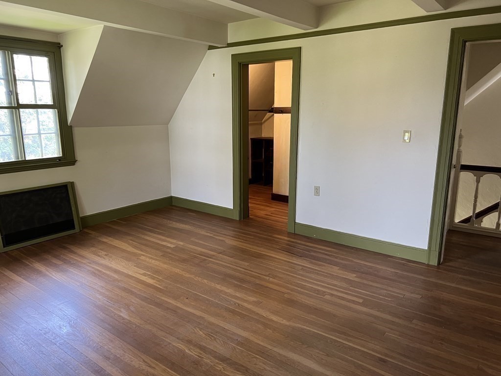 22 Boulder Road Wellesley, MA 02481 - Photo 15 of 26
