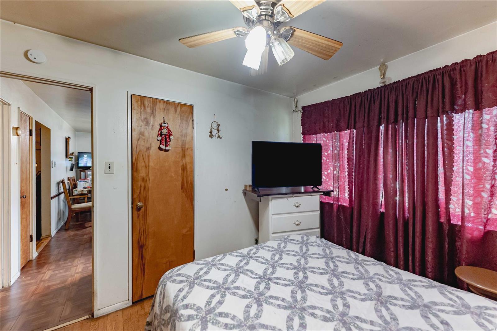 1663 Maldon Lane St. Louis, MO 63136 - Photo 6 of 13