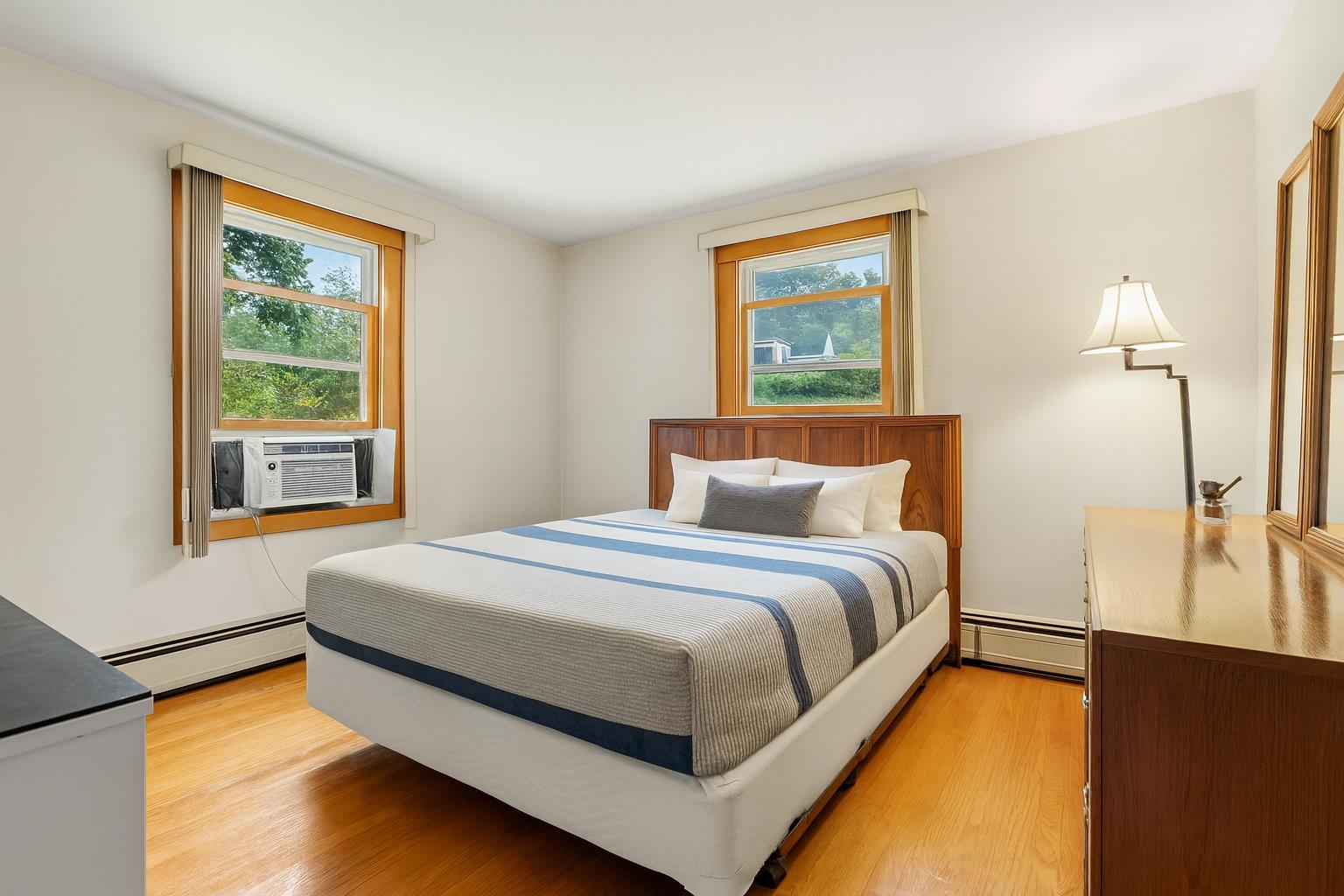 53 Lawrence Road Salem, NH 03079 - Photo 14 of 26